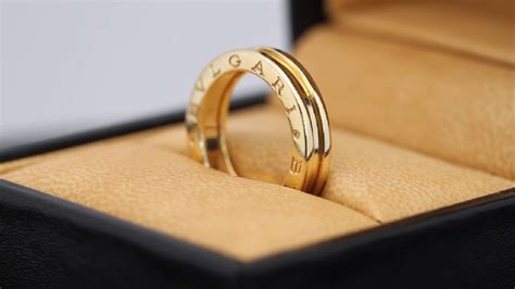 como saber si un bvlgari es original|Aprende a detectar anillos Bvlgari auténticos con estos consejos.